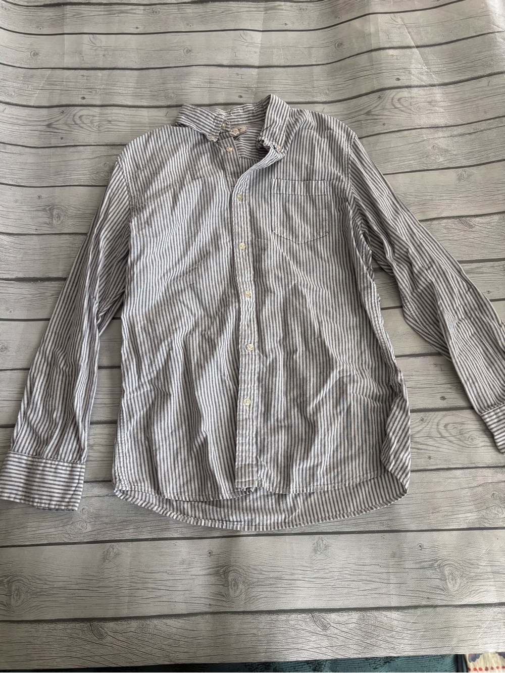Sonoma Men's White and Gray Striped Button-Down Shirt